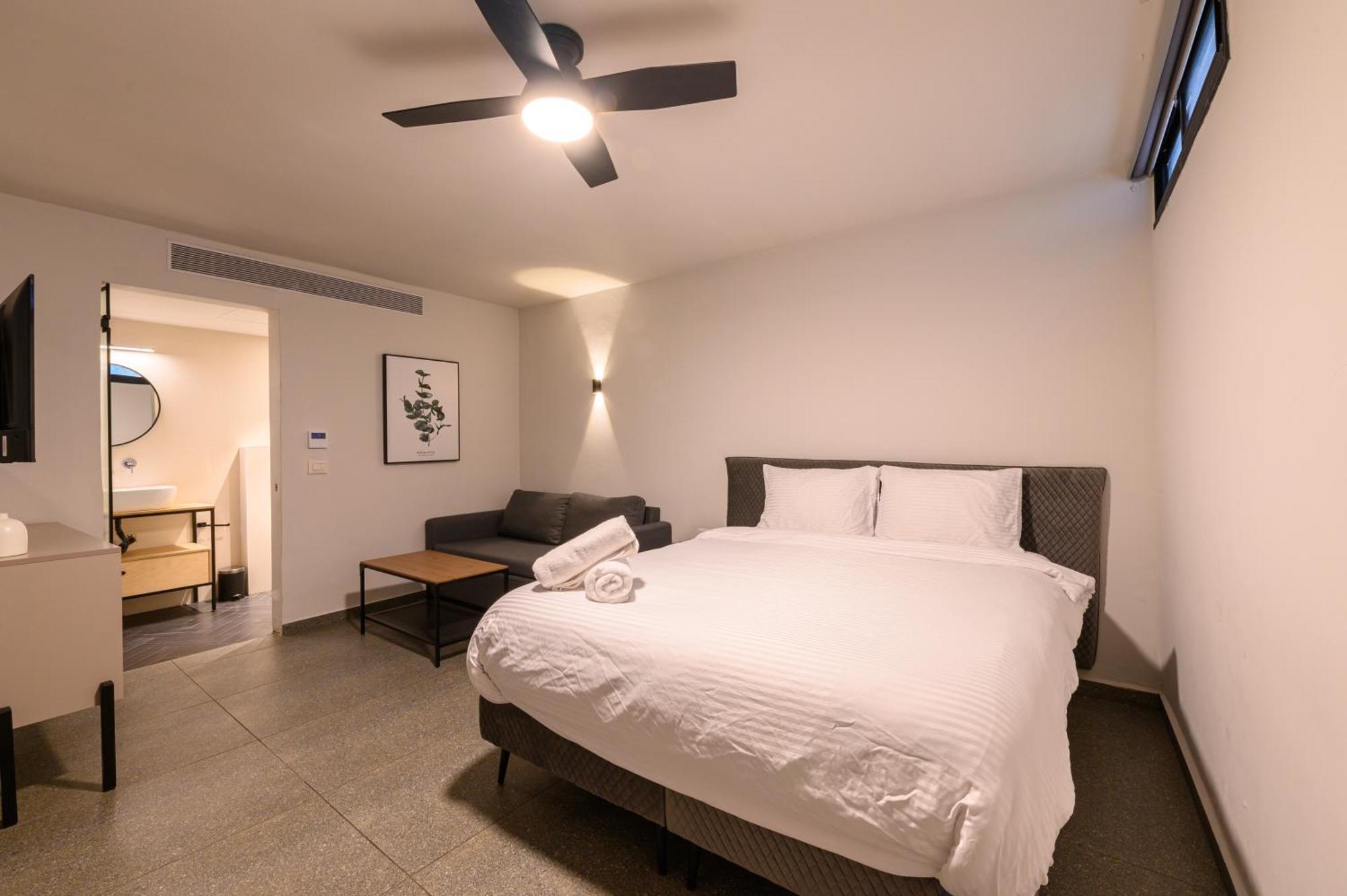 תל אביב Rokah Luxury Villa At Ramat Hahayal מראה חיצוני תמונה