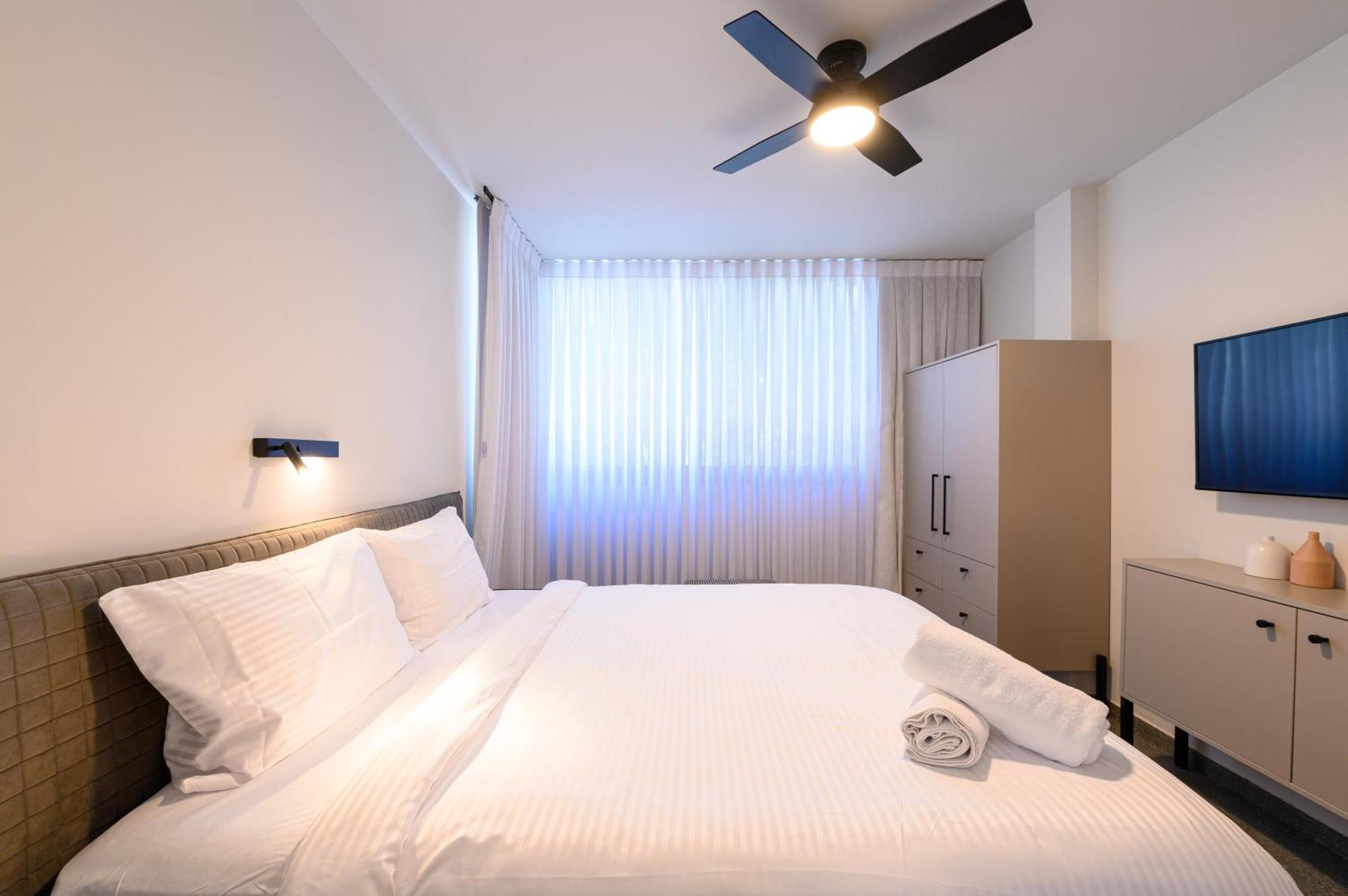 תל אביב Rokah Luxury Villa At Ramat Hahayal חדר תמונה
